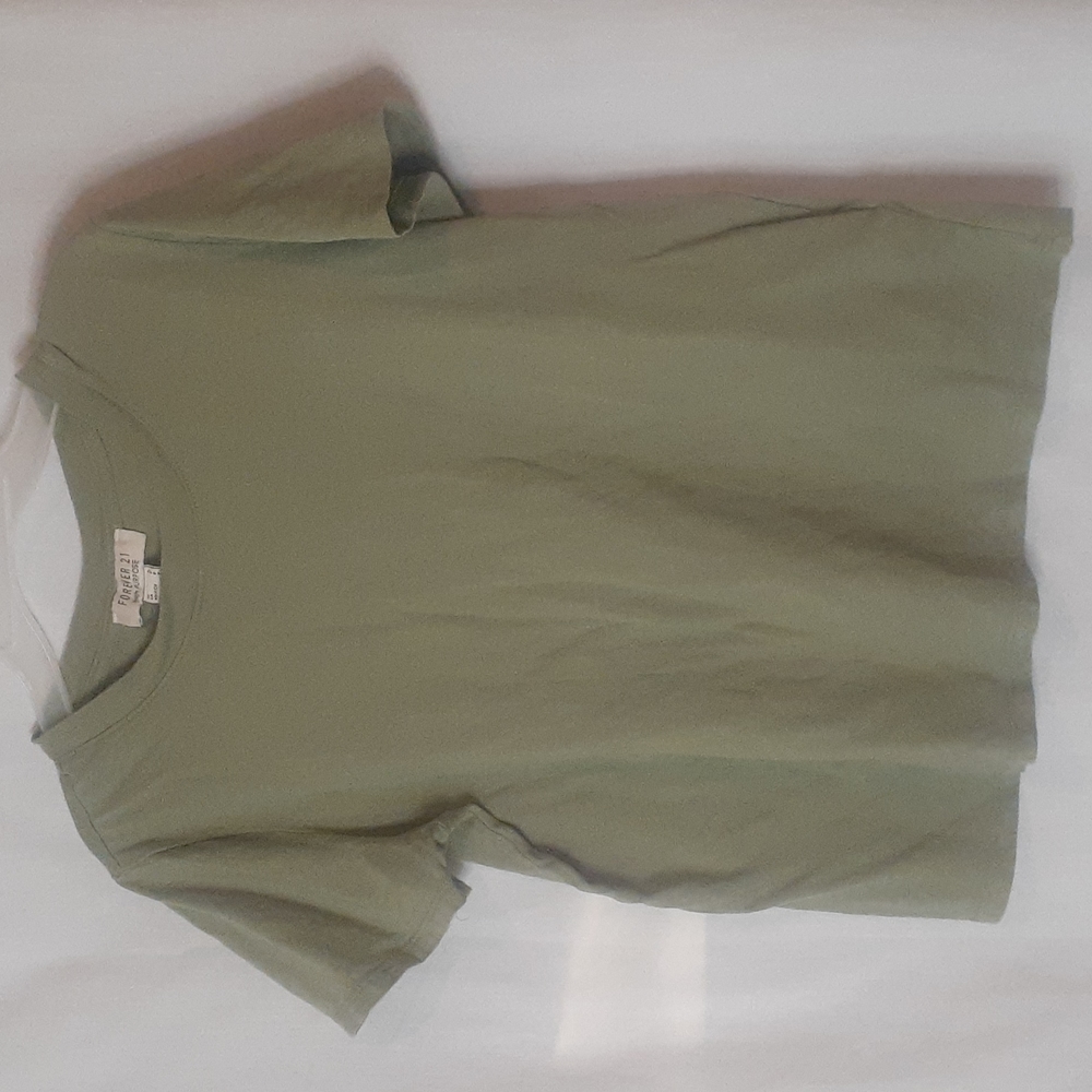 💥3 for $10💥 Green Crop top T